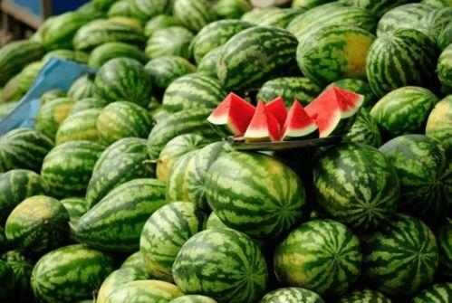 网红同款吃瓜图片高清大图,高清大图揭秘网络红人幕后生活